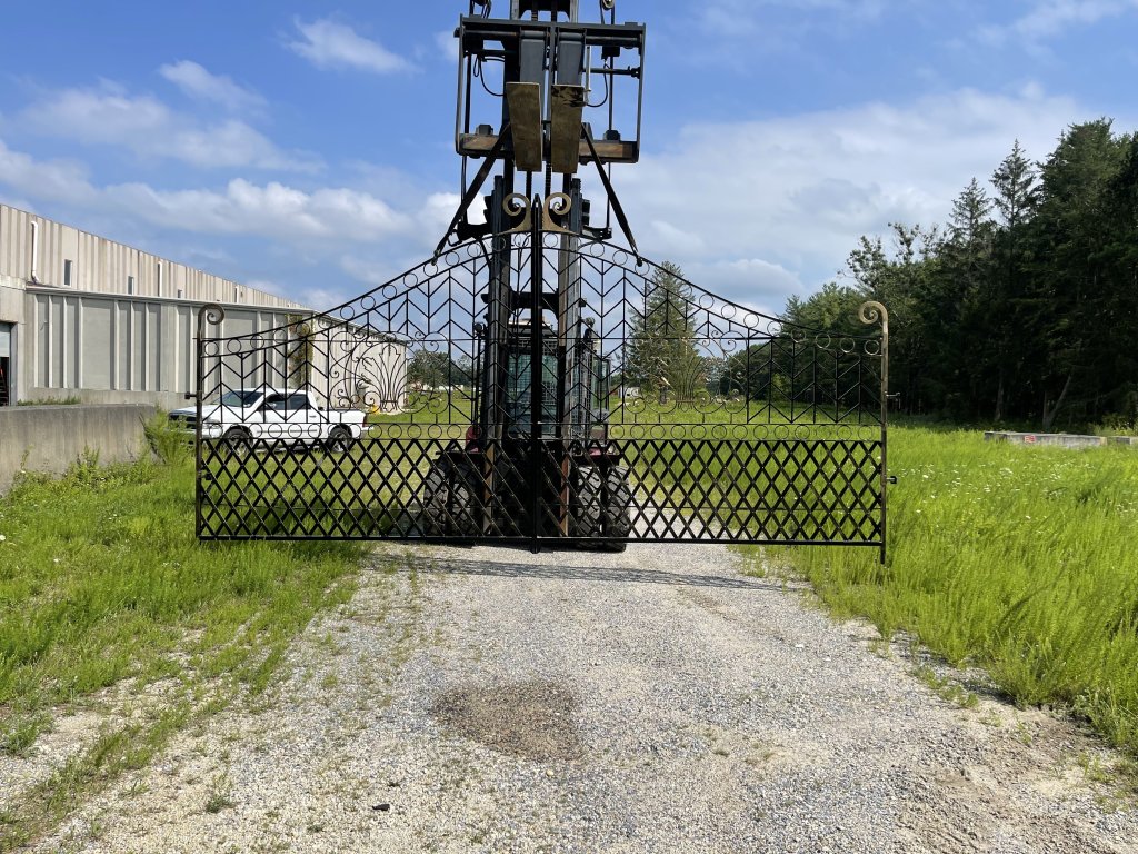 Lifting the gate into place