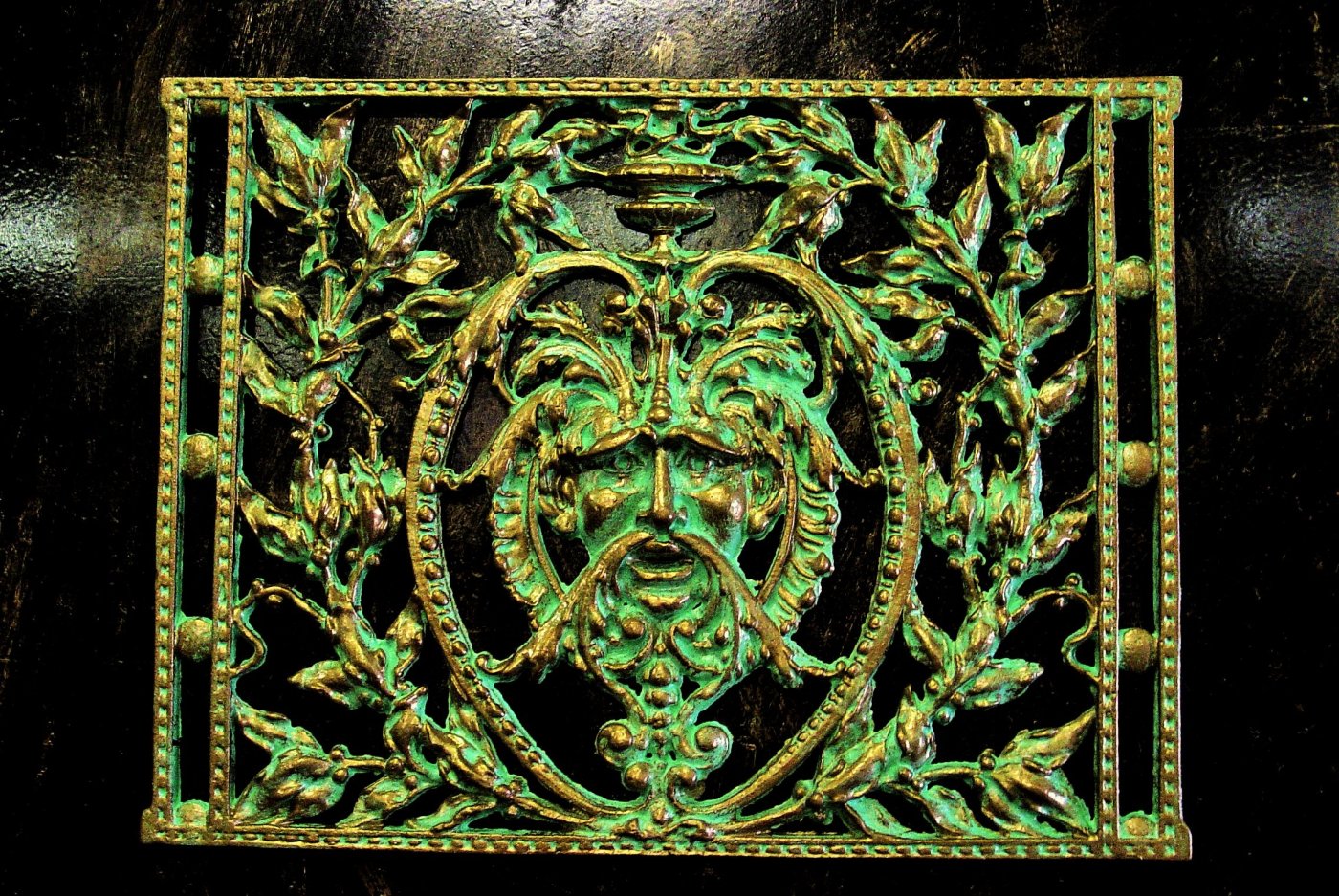Cast iron bronze CT 003 1 1