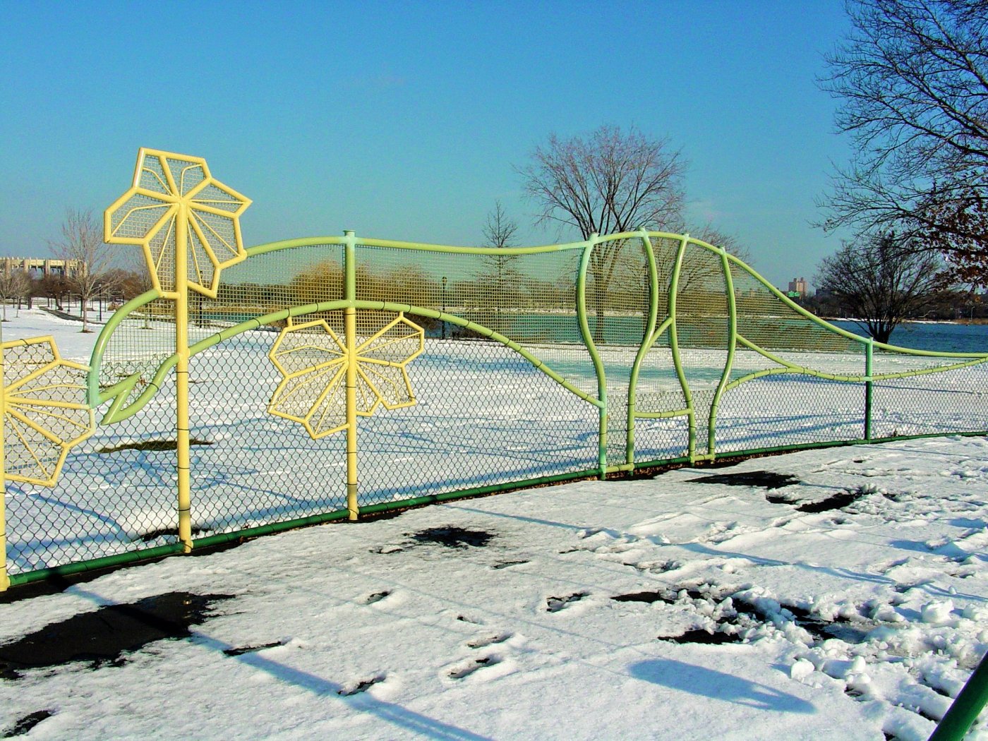 Iron art fence AF 010