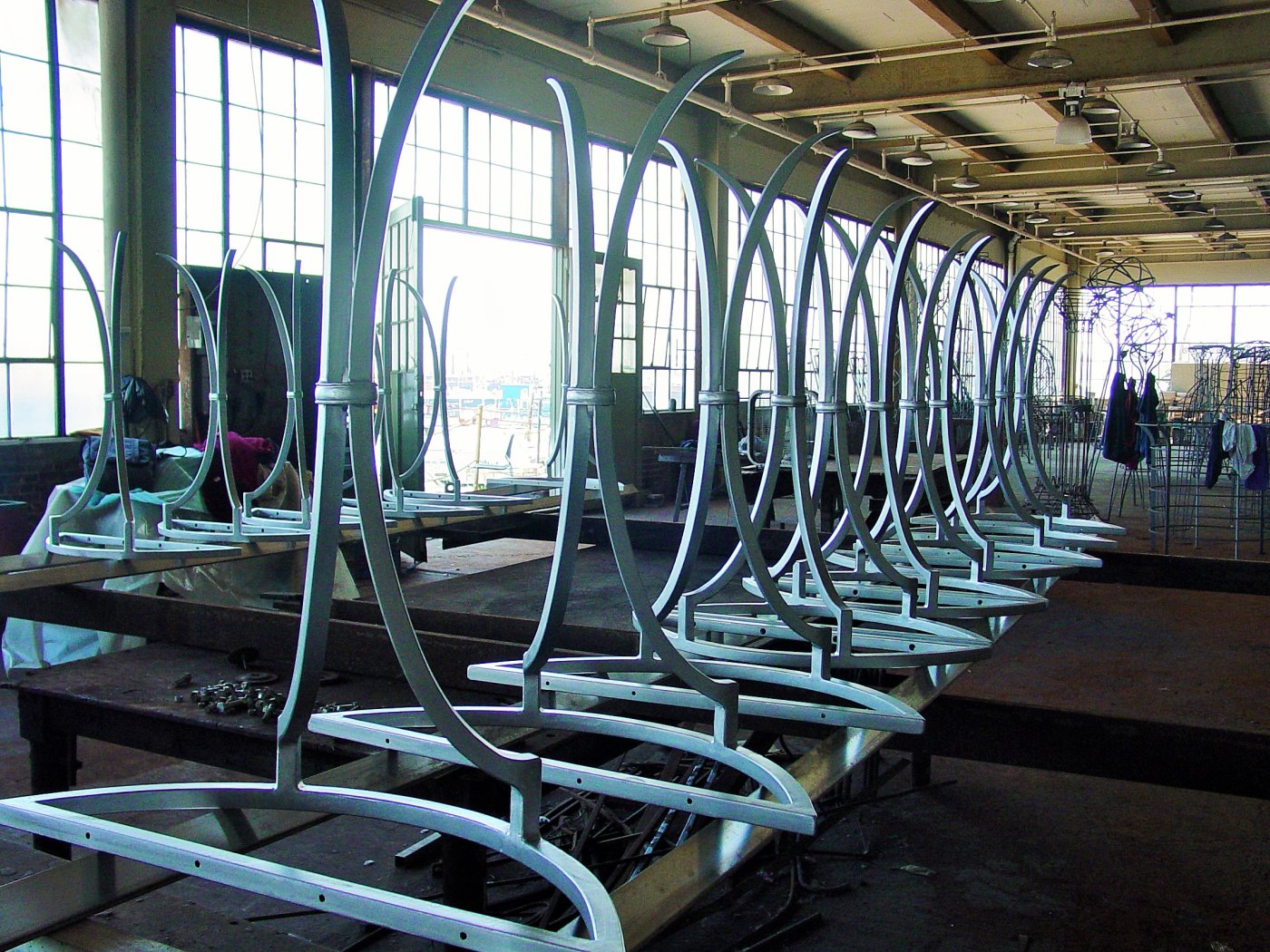 Iron furniture FR 002