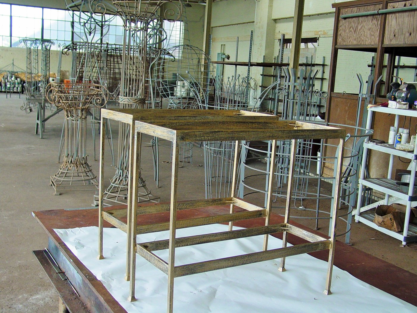 Iron furniture FR 003