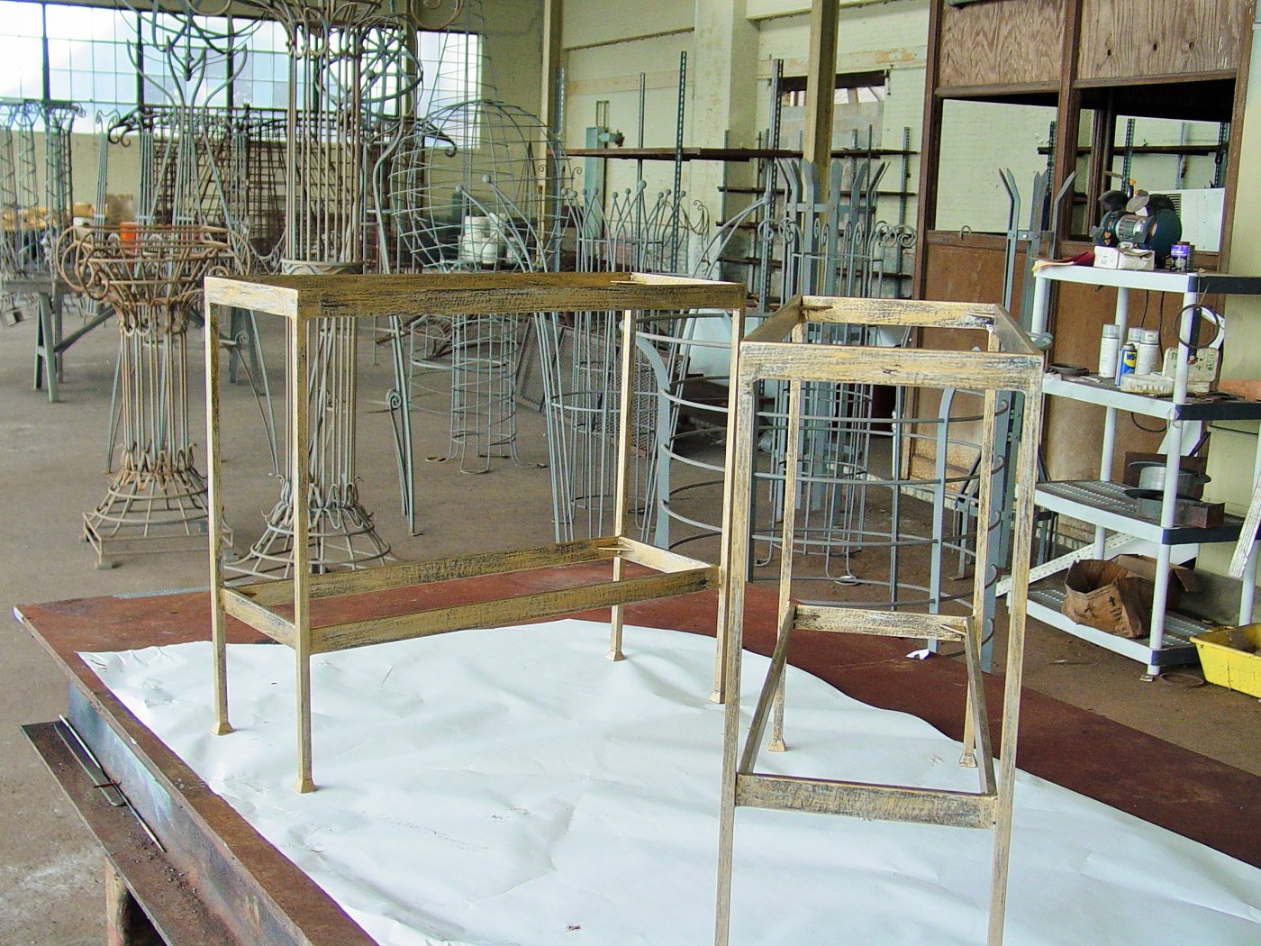 Iron furniture FR 005