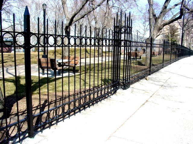 Iron picket fence FN 014