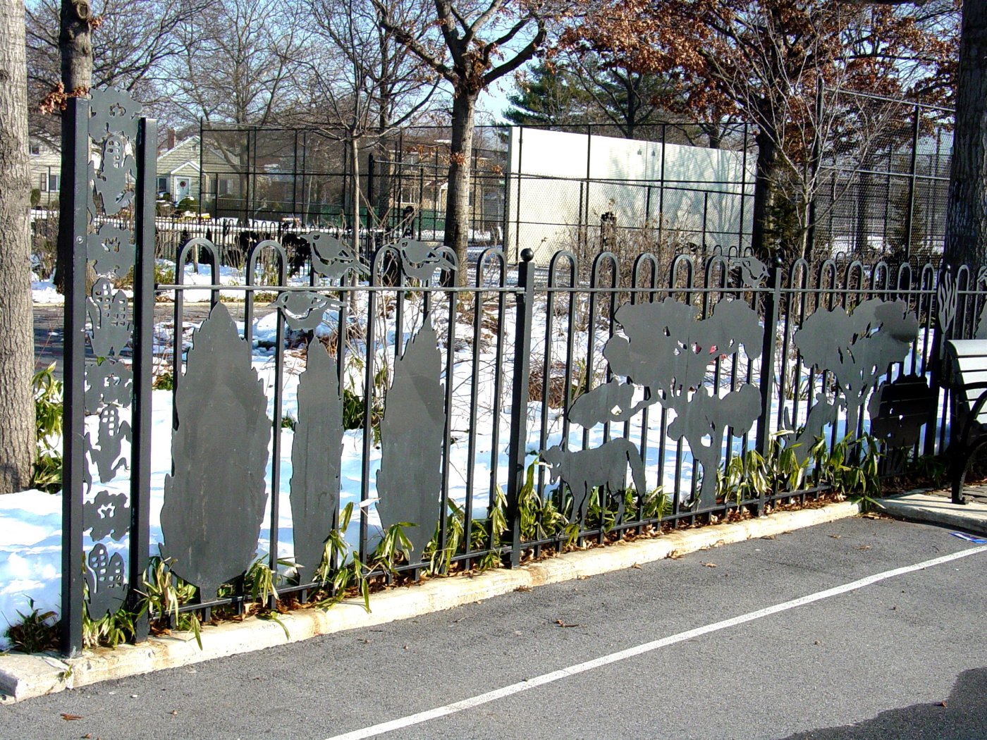 Iron picket fence FN 020