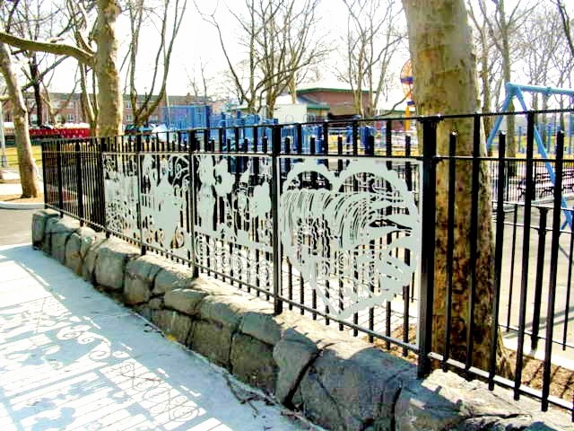 Iron picket fence FN 030