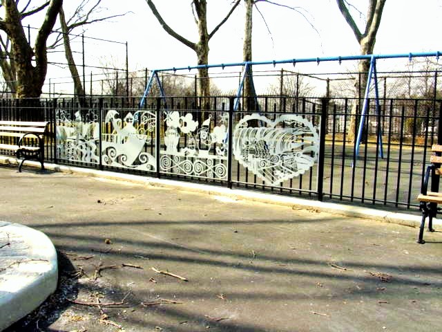Iron picket fence FN 031