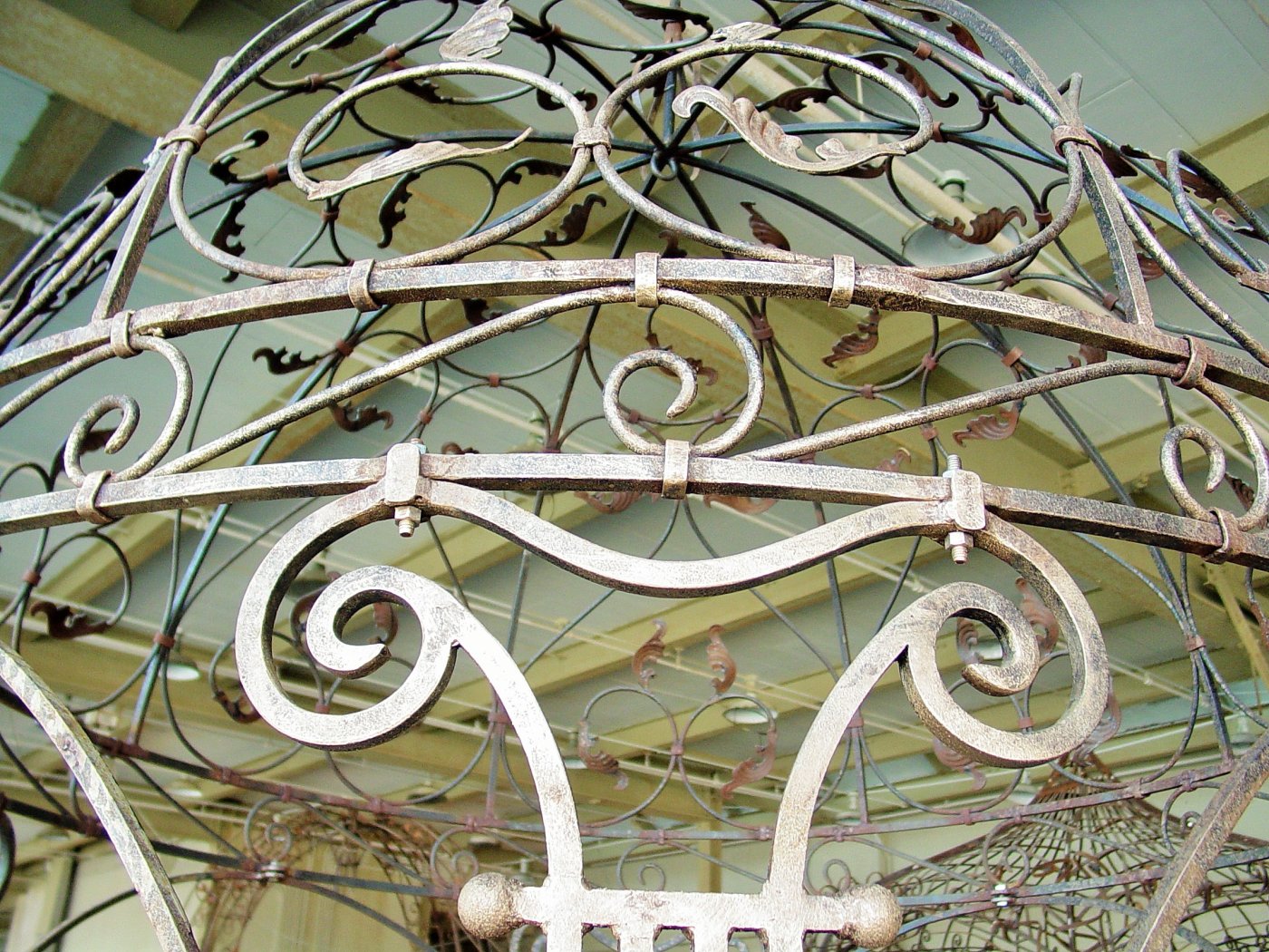Wrought iron miccellennauus MC 034