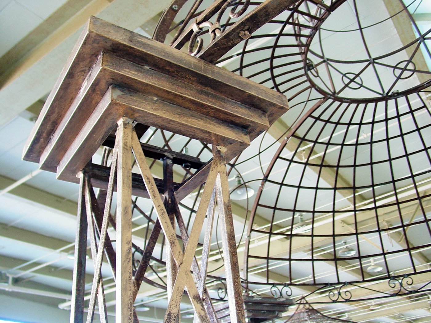 Wrought iron miccellennauus MC 036