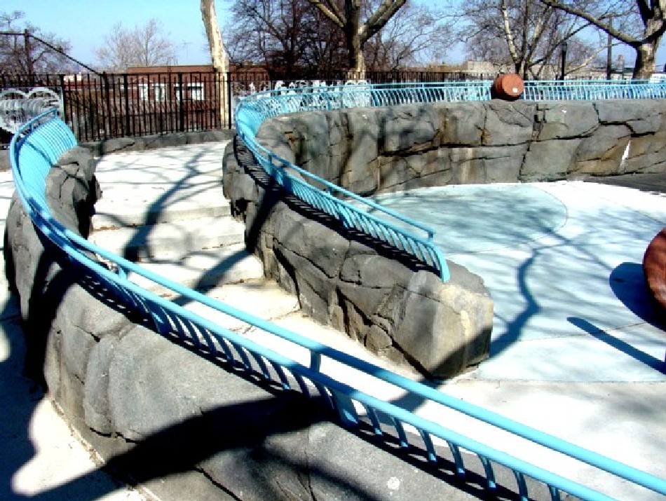 Wrought iron rail RL 016