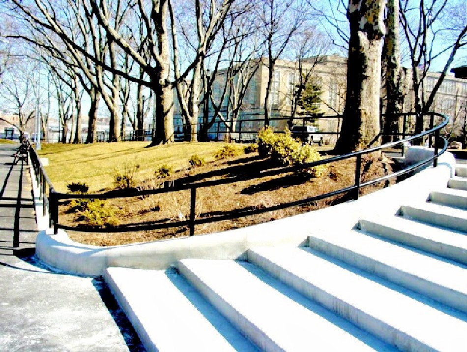 Wrought iron rail RL 018